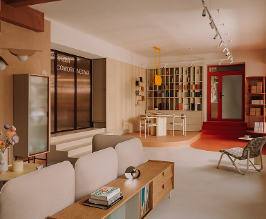Vlajkový showroom